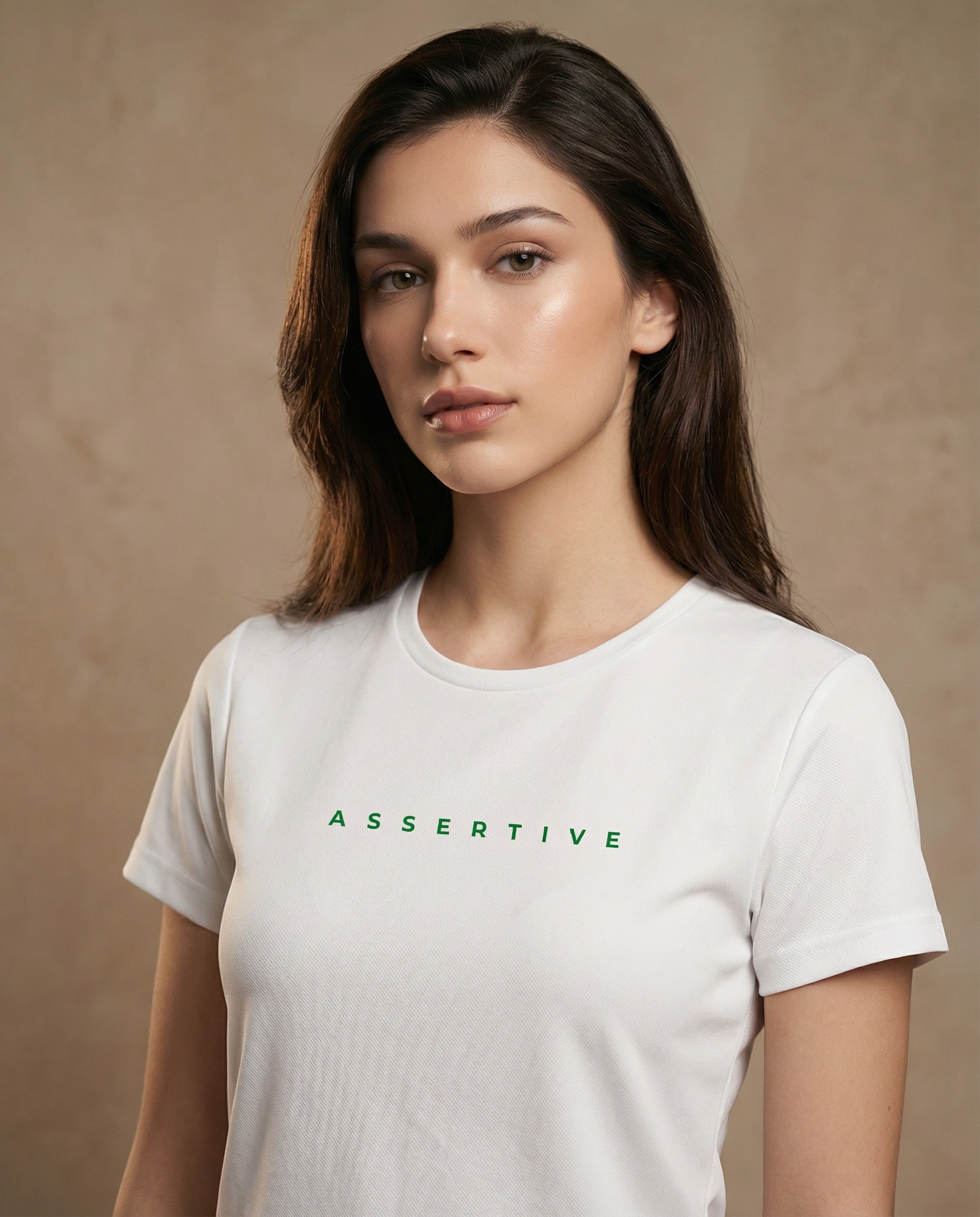 Aurulu Assertive Performance women's crewneck sweatshirt with bold print, made from comfortable performance material.